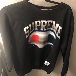 Supreme crewneck